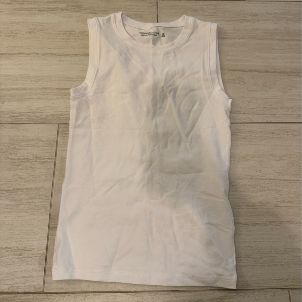 Abercrombie & Fitch White Soft Top xs